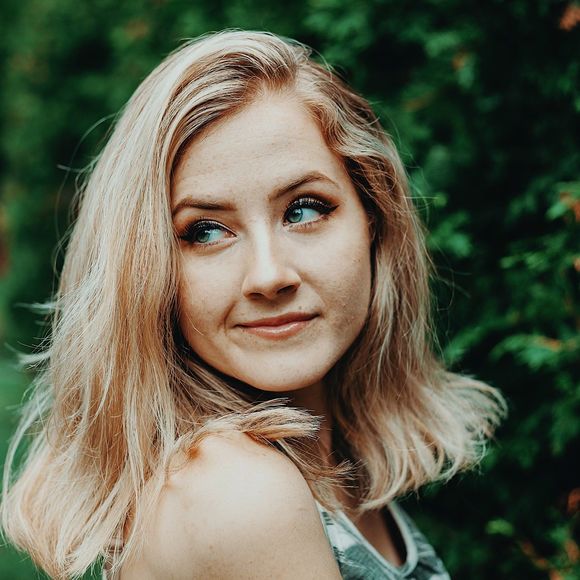 Meet your Posher, Brianna - Picture 1 of 1